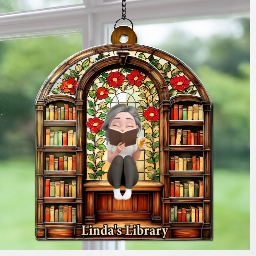 I Am A Bookworm - Personalized Custom Suncatcher
