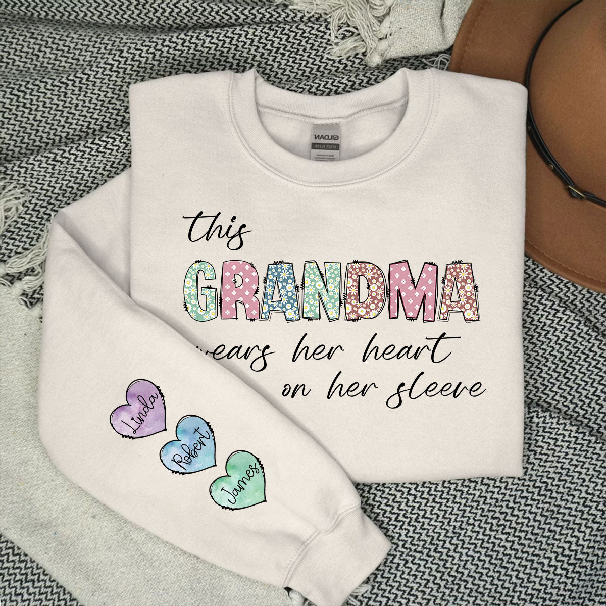 This Mama Wear Her Heart On Her Sleeve - Personalized Custom Sweatshirt
