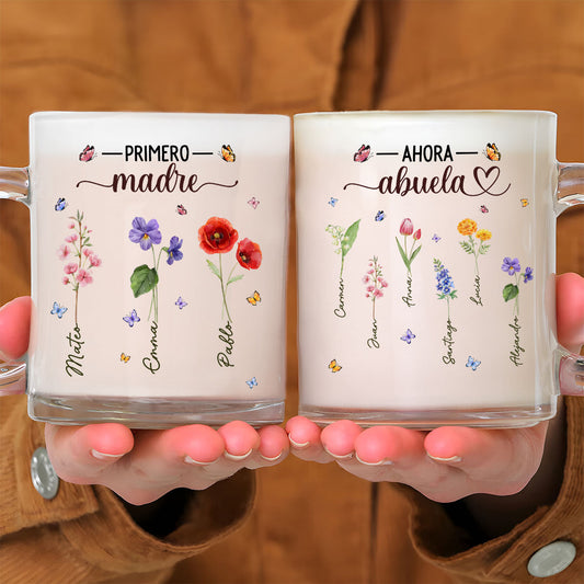 Flor del mes de nacimiento de la abuela - Taza de vidrio personalizada