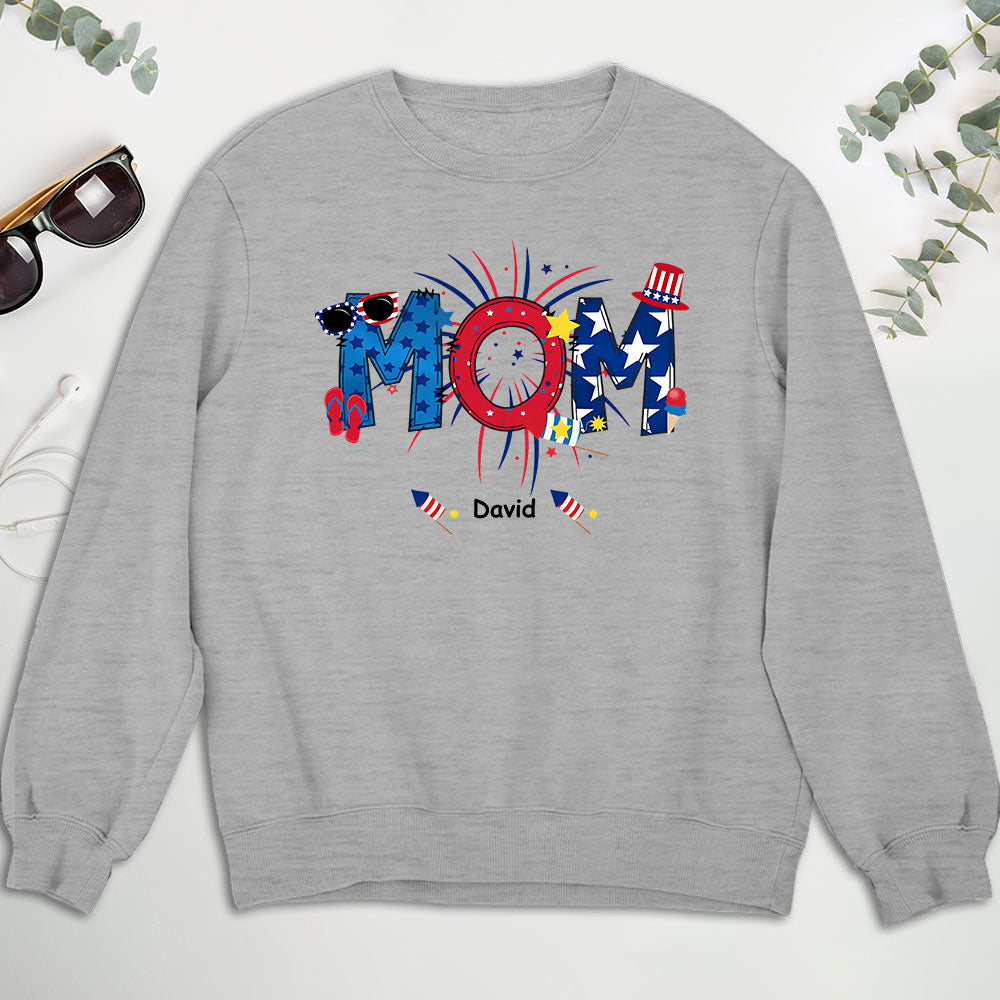 Great Mom Happy Holidays - Personalized Custom Sweatshirt