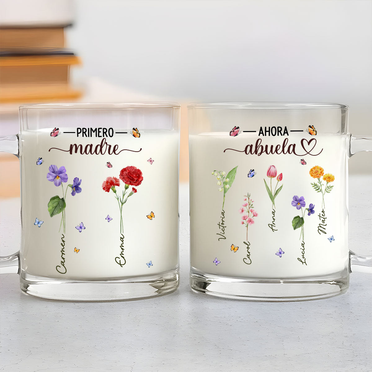 Flor del mes de nacimiento de la abuela - Taza de vidrio personalizada